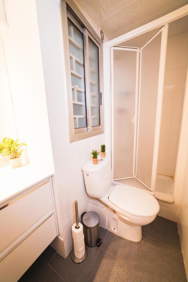 Rustic Poble Sec Apartment Барселона Экстерьер фото