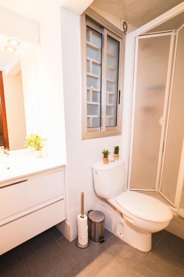 Rustic Poble Sec Apartment Барселона Экстерьер фото